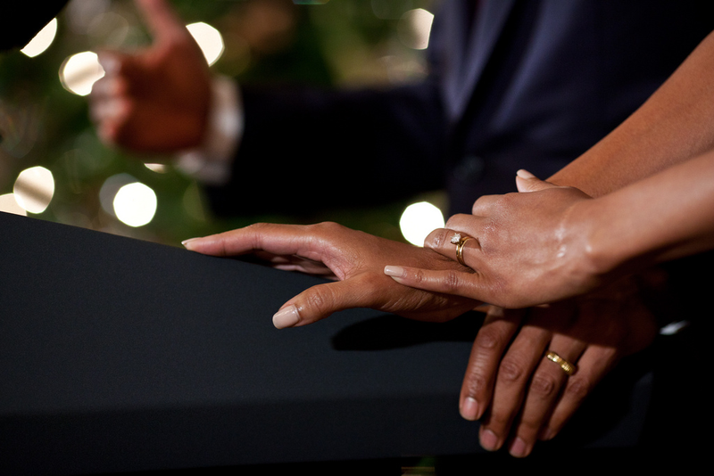 Holiday hands, Dec. 14, 2011.Pete Souza